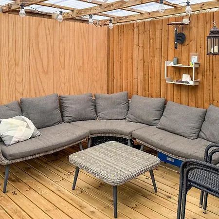 Holiday home 3 Bedroom Stunning In